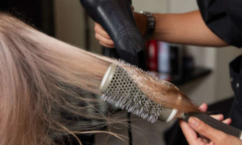 Coiffeur pour femmes